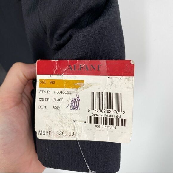 Alfani Men’s 2 button Black Wool Striped Suit Jacket Blazer size 38S - Picture 2 of 6